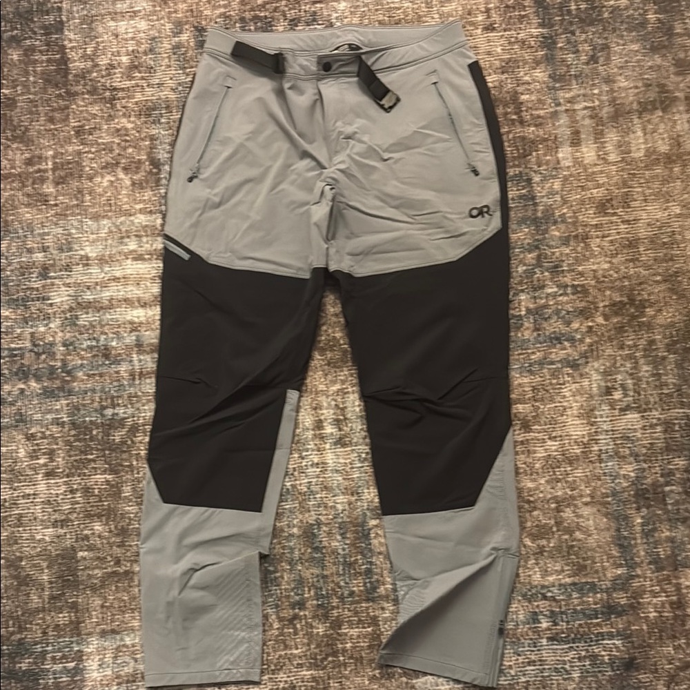 Outdoor Research Gray and Black Cargo Pants for Adventure